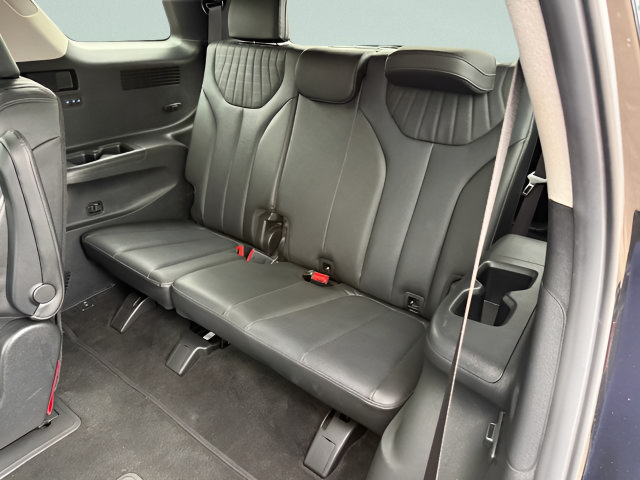 Used 2024 Hyundai Palisade Limited AWD/4WD image 7