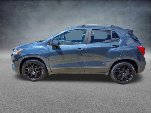 Used 2021 Chevrolet Trax LT w/ Sport Edition FWD image 14