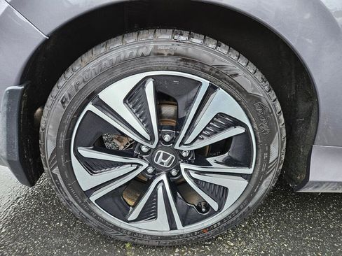 Used 2017 Honda Civic EX-T image 9