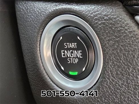 Used 2024 Cadillac XT4 Sport image 31