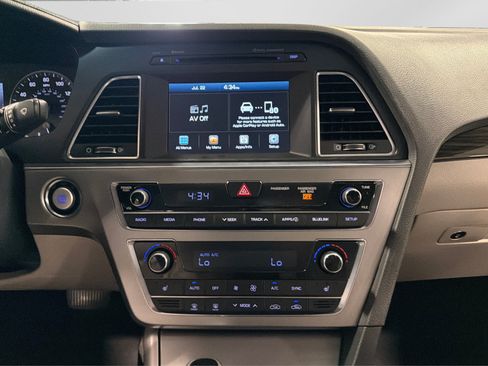 Used 2016 Hyundai Sonata Limited FWD image 27