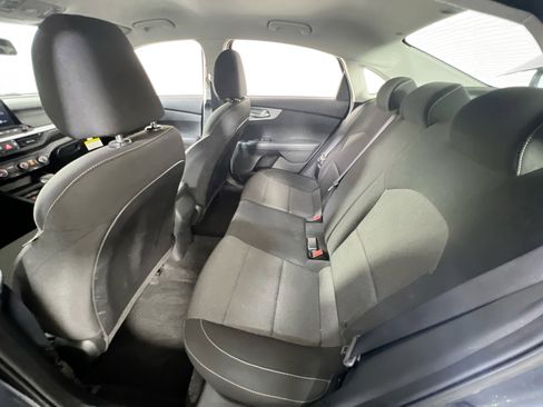 Used 2023 Kia Forte LXS image 22
