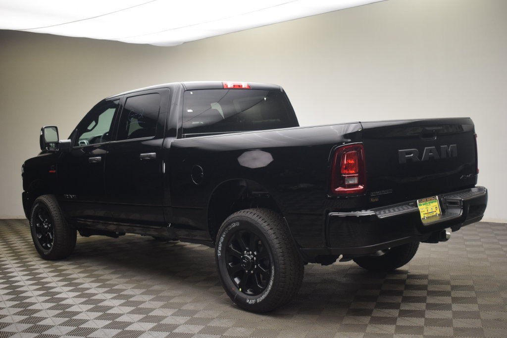 New 2026 RAM 3500 Big Horn AWD/4WD image 12