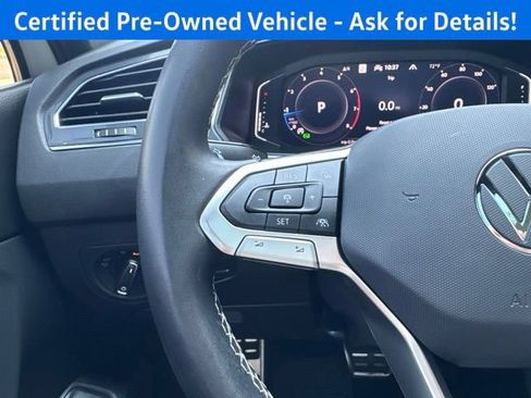 Certified 2023 Volkswagen Tiguan SEL R-Line AWD/4WD image 18