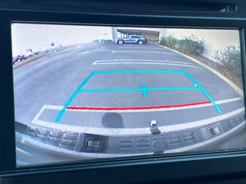 Used 2019 Toyota Tacoma SR image 19