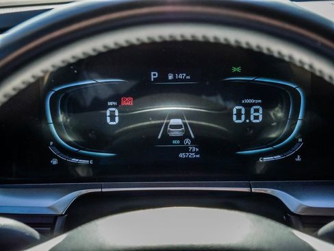 Used 2025 Kia Telluride S FWD image 36
