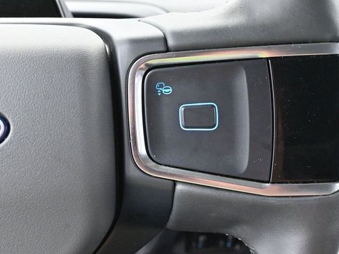 Used 2025 Ford Expedition Active AWD/4WD image 22