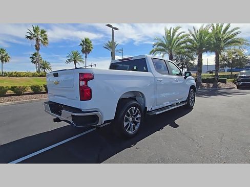 New 2026 Chevrolet Silverado 1500 LT image 18