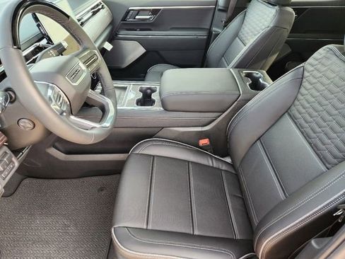 New 2025 GMC Sierra EV Denali AWD/4WD image 10