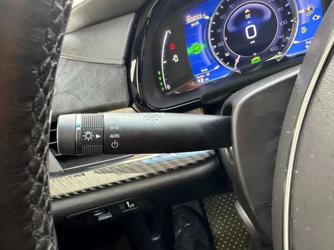 Used 2014 Cadillac ELR w/ Luxury Package image 16