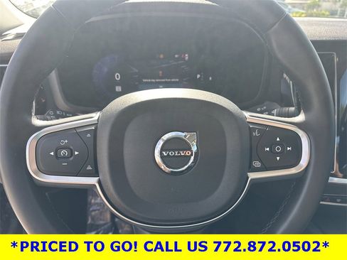 Used 2024 Volvo S60 B5 Core image 18