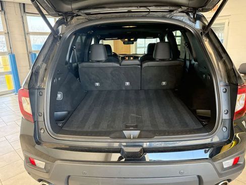 Certified 2023 Honda Passport TrailSport image 40