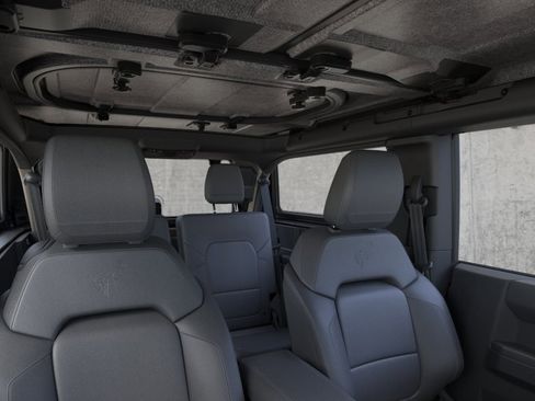 New 2026 Ford Bronco Badlands image 12