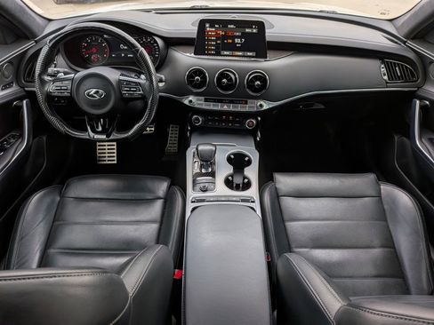 Used 2019 Kia Stinger GT2 AWD/4WD image 29