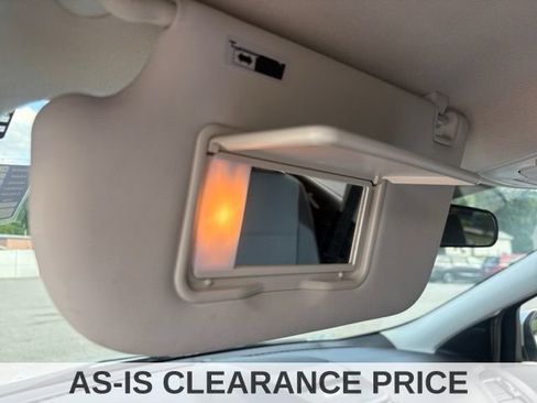 Used 2017 Ford Escape SE w/ Equipment Group 201A AWD/4WD image 32