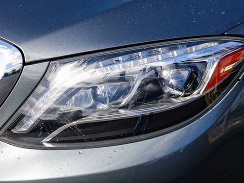 Certified 2017 Mercedes-Benz S 550 4MATIC Sedan image 7