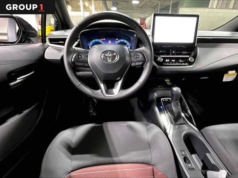 Used 2026 Toyota Corolla SE w/ SE Package image 6