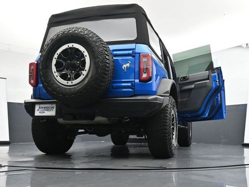 Used 2023 Ford Bronco Badlands image 40