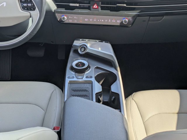 Used 2023 Kia EV6 Wind w/ Wind Technology Package RWD image 20