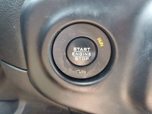 Used 2020 Jeep Wrangler Unlimited Sport S AWD/4WD image 24