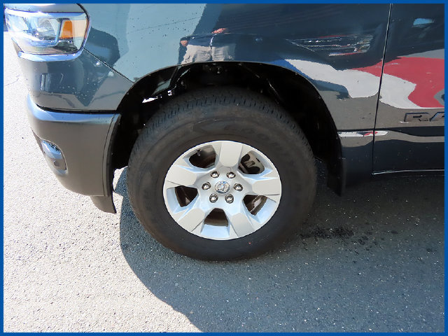 Certified 2025 RAM 1500 Tradesman AWD/4WD image 4