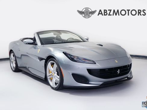 Used 2019 Ferrari Portofino RWD image 1