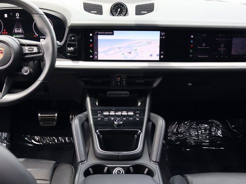 Certified 2026 Porsche Cayenne S AWD/4WD image 20