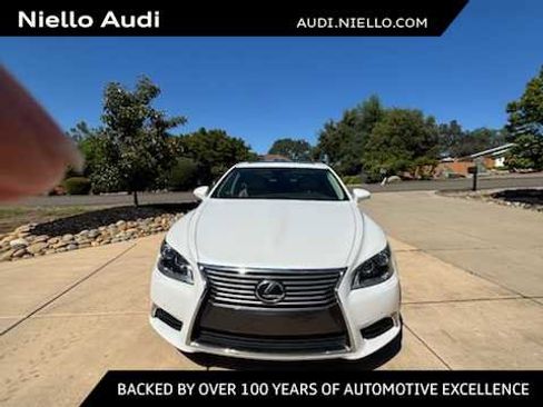 Used 2014 Lexus LS 460 w/ Comfort Package image 1