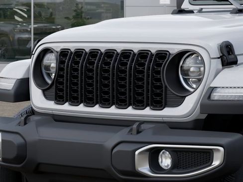 New 2026 Jeep Gladiator Sport AWD/4WD image 11