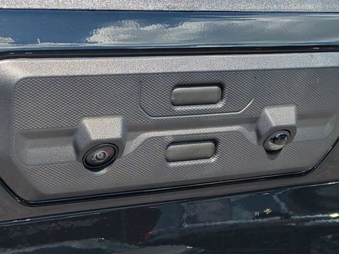Certified 2026 GMC Sierra 1500 AT4X AWD/4WD image 15