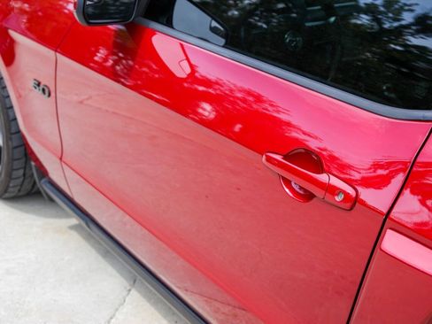 Used 2011 Ford Mustang GT Premium w/ Electronics Pkg RWD image 16