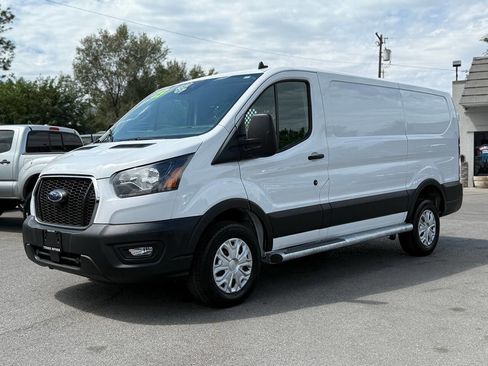 Used 2024 Ford Transit 250 Low Roof w/ Exterior Upgrade Package image 91