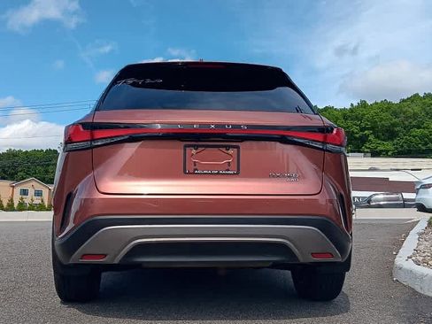 Used 2023 Lexus RX 350 Premium Plus w/ Accessory Package AWD/4WD image 4