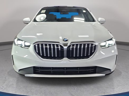 New 2027 BMW 530i xDrive AWD/4WD image 2