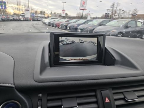 Used 2013 Lexus CT 200h 200h image 27