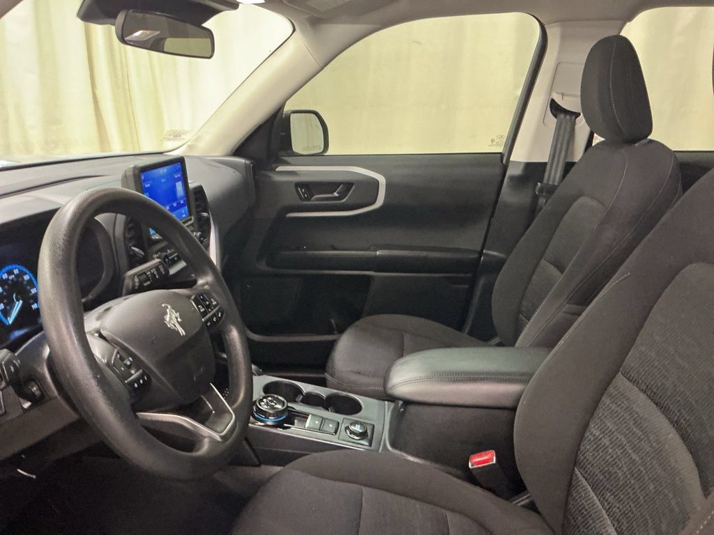 Used 2022 Ford Bronco Sport AWD/4WD image 16