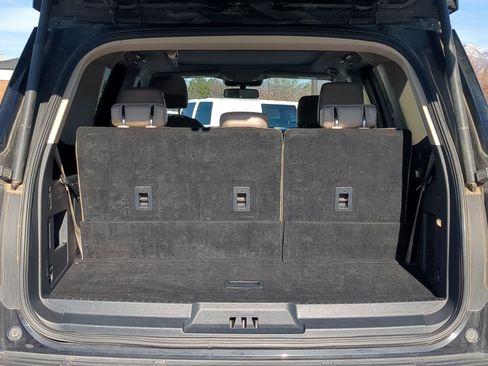 Used 2024 Ford Expedition Limited image 33