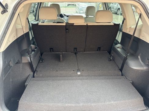 Used 2019 Volkswagen Tiguan S FWD image 9