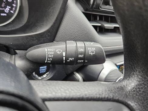 Used 2020 Toyota RAV4 XLE AWD/4WD image 17
