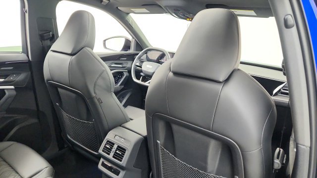 Used 2025 Audi SQ5 Premium Plus AWD/4WD image 40