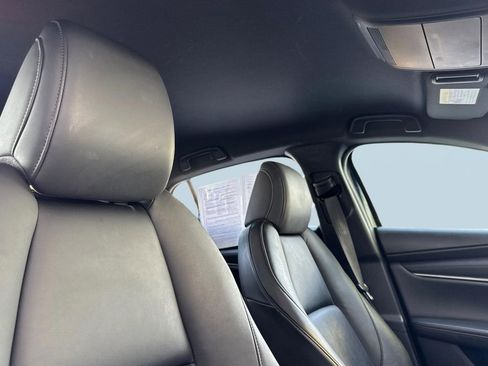 Used 2024 MAZDA MAZDA3 s image 26