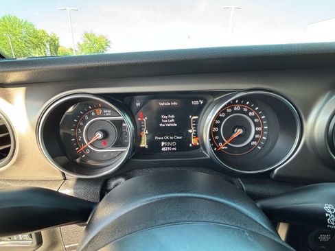 Used 2019 Jeep Wrangler Unlimited Sport S AWD/4WD image 13
