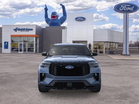 New 2026 Ford Explorer ST-Line w/ ST-Line Street Pack AWD/4WD image 7
