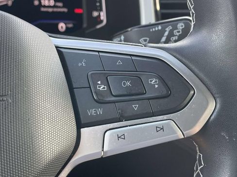 Used 2023 Volkswagen Atlas SE FWD image 23
