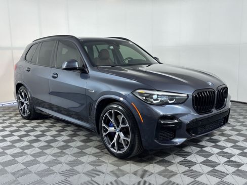 Used 2022 BMW X5 xDrive45e w/ M Sport Package AWD/4WD image 7
