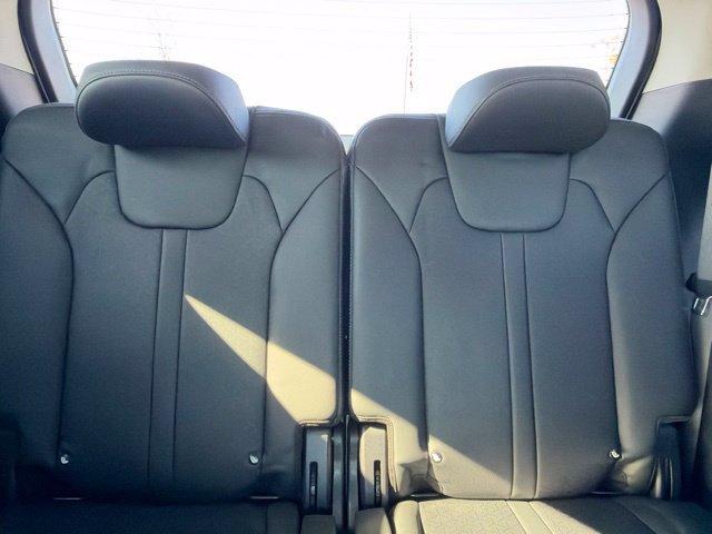Certified 2023 Kia Sorento EX AWD/4WD image 36