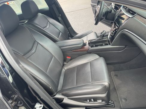 Used 2019 Cadillac XTS Luxury FWD image 29