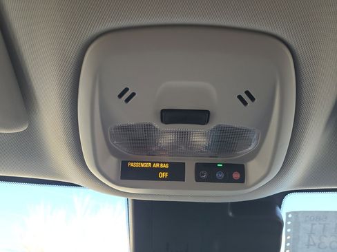 New 2026 Chevrolet Trax LT w/ LT Convenience Package image 21