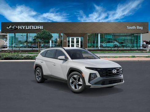 New 2026 Hyundai Tucson SEL image 2