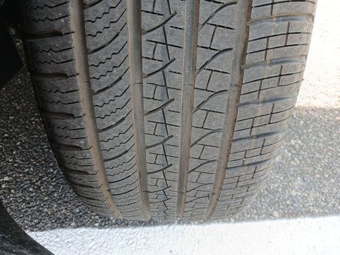 New 2026 Volkswagen Tiguan SEL R-Line image 28